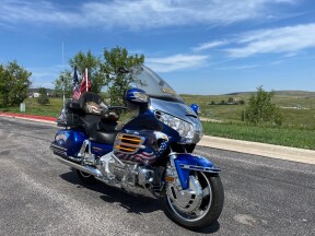 2001 Honda GL1800 Gold Wing thumb 3