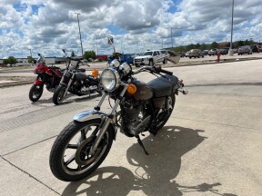 1980 Yamaha SR500 thumb 2