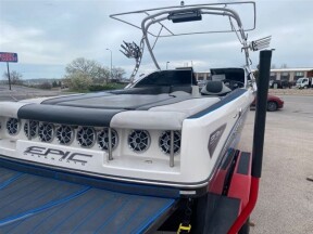 2008 EPIC Surf Boat thumb 1