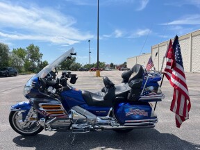 2001 Honda GL1800 Gold Wing thumb 0