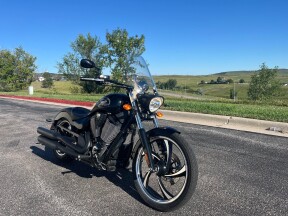 2013 Victory Vegas thumb 3