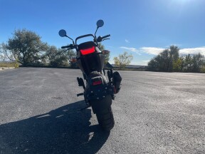 2022 Husqvarna Svartpilen 401 thumb 1