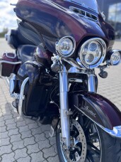 FLHTK Electra Glide Ultra Limited thumb 1