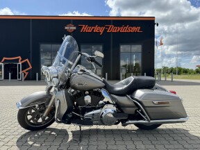 FLHR Road King ® thumb 1
