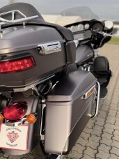 FLHTKL Electra Glide Ultra Limited Low thumb 0