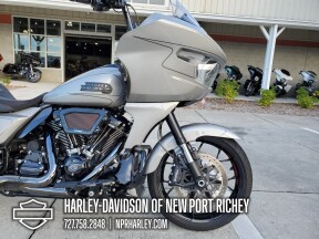 2023 Harley-Davidson® CVO™ Road Glide® thumb 1