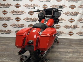 2026 Harley-Davidson® FLTRX Road Glide® thumb 2