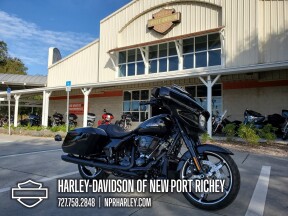 2026 Harley-Davidson® Street Glide® thumb 3