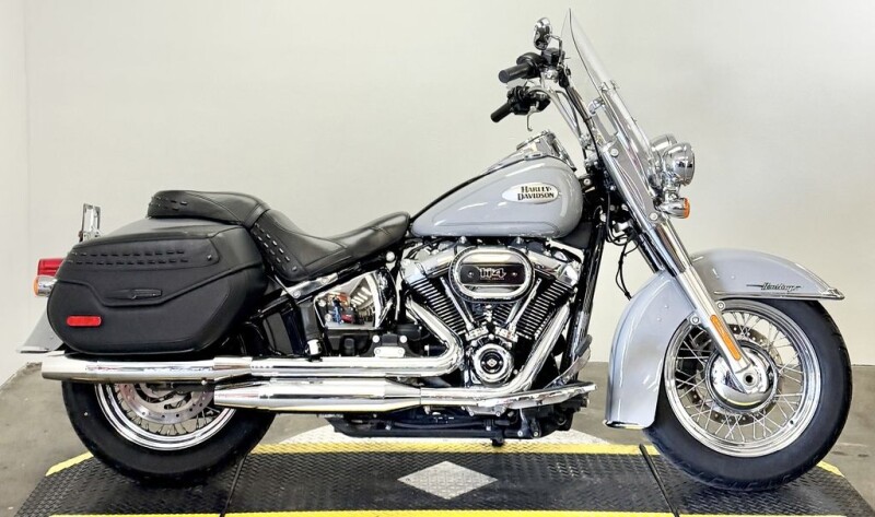 2024 Harley-Davidson® Heritage Classic 114 FLHCS