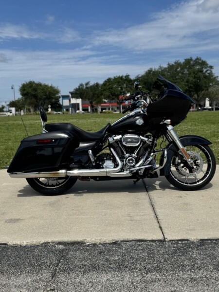 2022 Harley-Davidson® Road Glide® Special FLTRXS