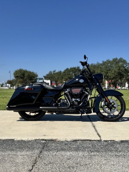 2025 Harley-Davidson® Road King™ Special FLHRXS