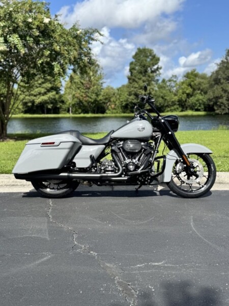 2025 Harley-Davidson® Road King™ Special FLHRXS