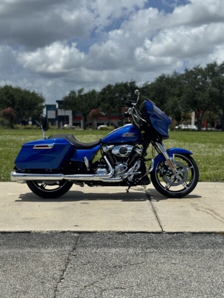 2025 Harley-Davidson® Street Glide™ FLHX