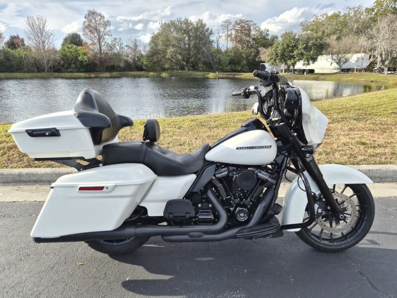 2018 Harley-Davidson® Street Glide® Special FLHXS 