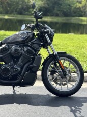 2025 Harley-Davidson® Nightster™ Special RH975S thumb 2