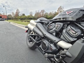 2025 Harley-Davidson® Sportster™ S RH1250S thumb 3