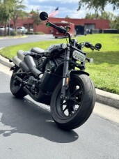 2025 Harley-Davidson® Sportster™ S RH1250S thumb 1
