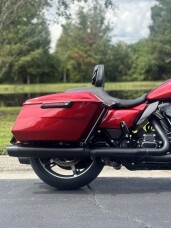 2025 Harley-Davidson® Road Glide™ FLTRX thumb 3