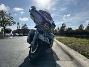 2019 Harley-Davidson® Ultra Limited FLHTK  thumb 2