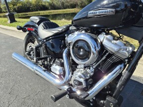 2025 Harley-Davidson® Street Bob™ FXBB thumb 3