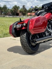 2025 Harley-Davidson® Low Rider™ ST FXLRST thumb 1