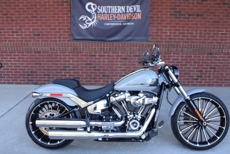 2024 Harley-Davidson® Breakout® 117 Billiard Gray