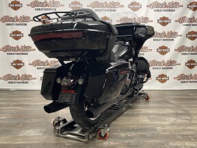 2026 Harley-Davidson® FLHX Street Glide® thumb 2