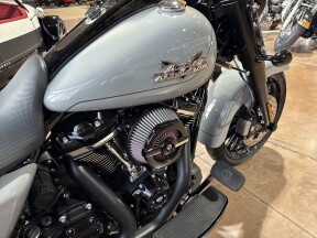 2025 Harley-Davidson® FLRT Freewheeler® thumb 0