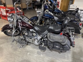2005 Harley-Davidson® FLSTC Heritage Softail® Classic thumb 2