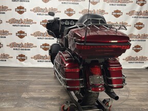2014 Harley-Davidson® FLHTK Ultra Limited thumb 0