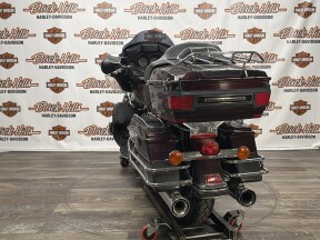 2006 Harley-Davidson® FLHTCUI Electra Glide® Ultra Classic® thumb 0