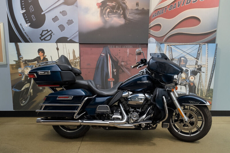2014 Harley-Davidson® Electra Glide® Ultra Classic® FLHTCU