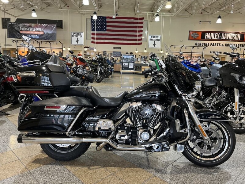 2014 Harley-Davidson® Electra Glide® Ultra Limited FLHTK 