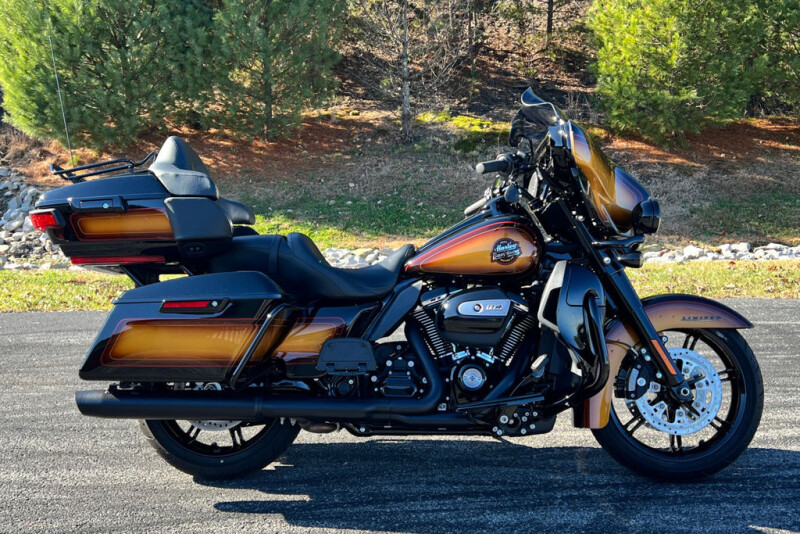 2024 Harley-Davidson® Ultra Limited FLHTK
