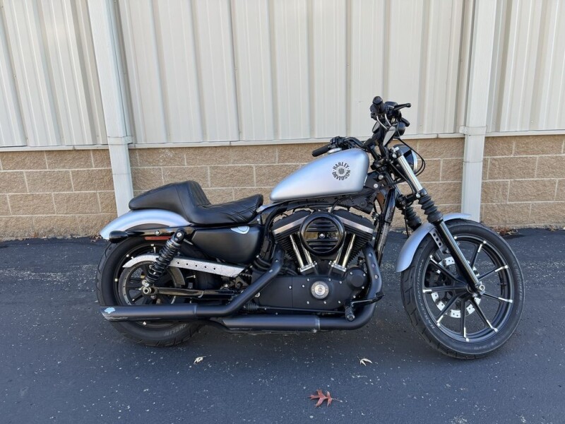 2020 Harley-Davidson® Iron 883™ XL 883N