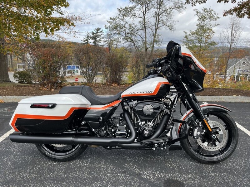2025 Harley-Davidson® Street Glide™ FLHX