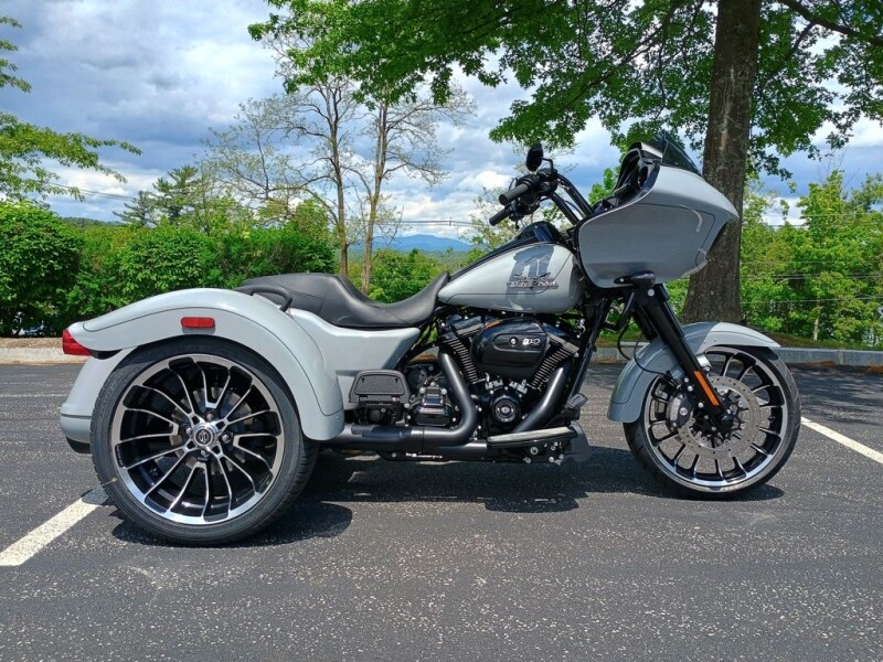 2025 Harley-Davidson® Road Glide® 3 FLTRT