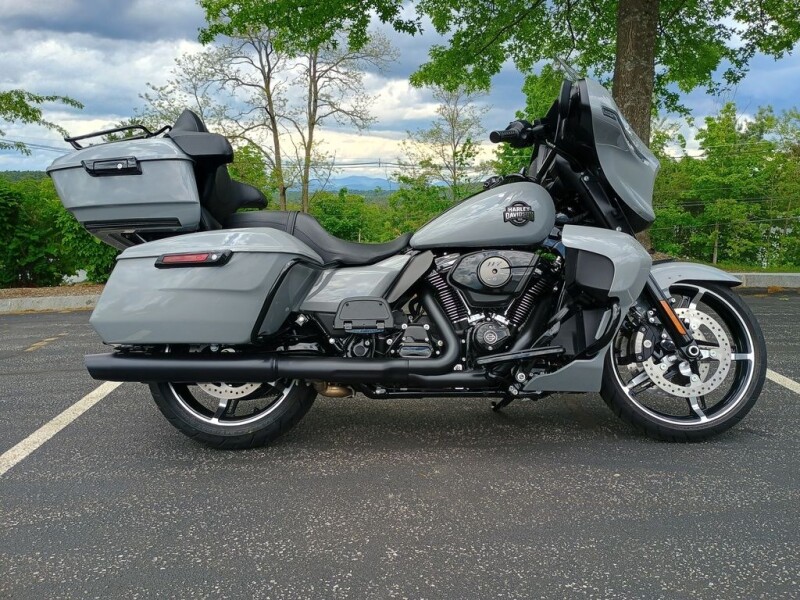 2025 Harley-Davidson® Street Glide™ Ultra FLHXU