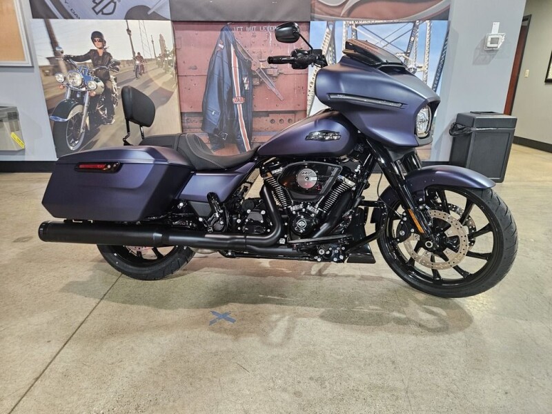 2025 Harley-Davidson® Street Glide™ FLHX