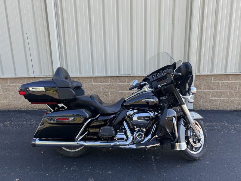 2018 Harley-Davidson® Electra Glide® Ultra Classic® FLHTCU