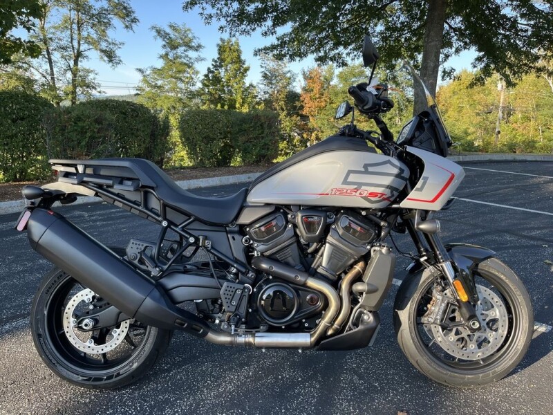 2025 Harley-Davidson® Pan America® 1250 ST RA1250ST