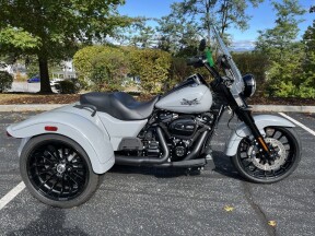 2024 Harley-Davidson® Freewheeler™ FLRT thumb 3