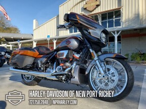 2026 Harley-Davidson® CVO Street Glide thumb 2