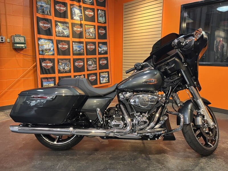 2025 Harley-Davidson® Street Glide® FLHX