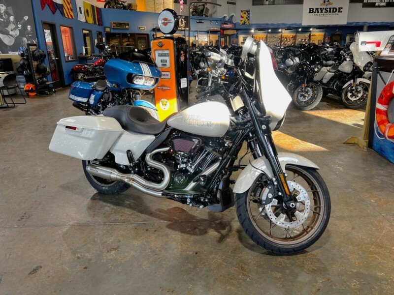 2023 Harley-Davidson® Street Glide® ST FLHXST