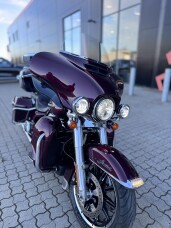 FLHTK Electra Glide Ultra Limited thumb 2