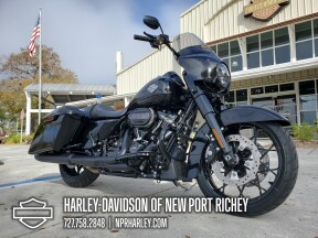 2025 Harley-Davidson® Road King™ Special thumb 2
