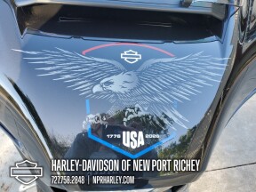 2026 Harley-Davidson® Street Glide® thumb 2