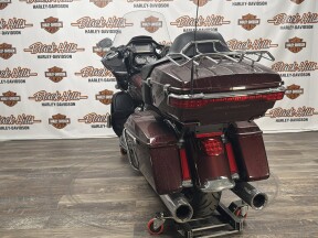 2018 Harley-Davidson® FLTRU Road Glide® Ultra thumb 0