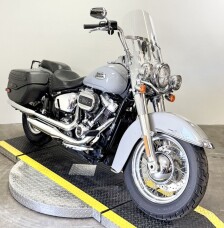 2024 Harley-Davidson® Heritage Classic 114 FLHCS thumb 3